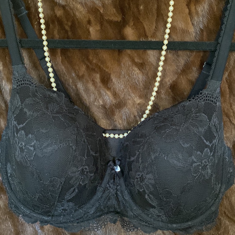 Victoria’s Secret Bra